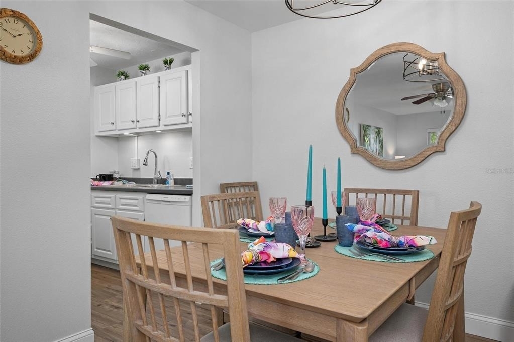 3201 Beneva Road - Photo 9