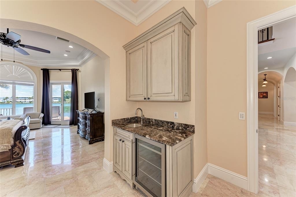 14 N Washington Drive - Photo 40