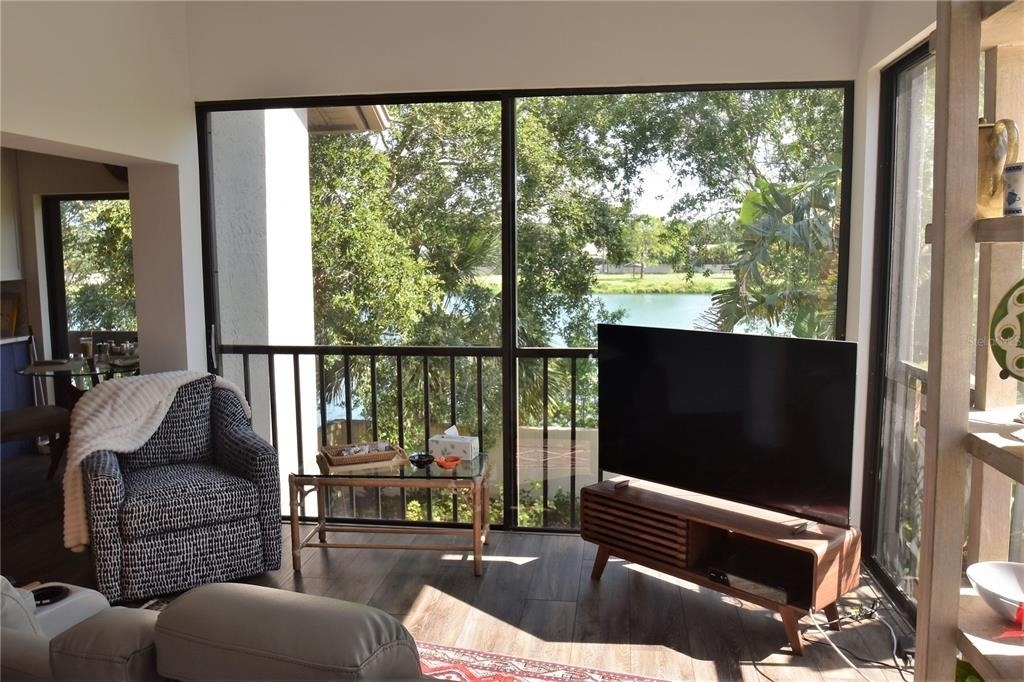 1631 Starling Drive - Photo 11