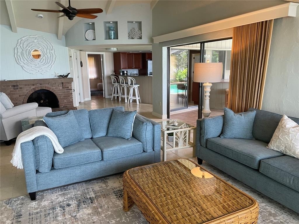 421 Waterside Lane - Photo 12