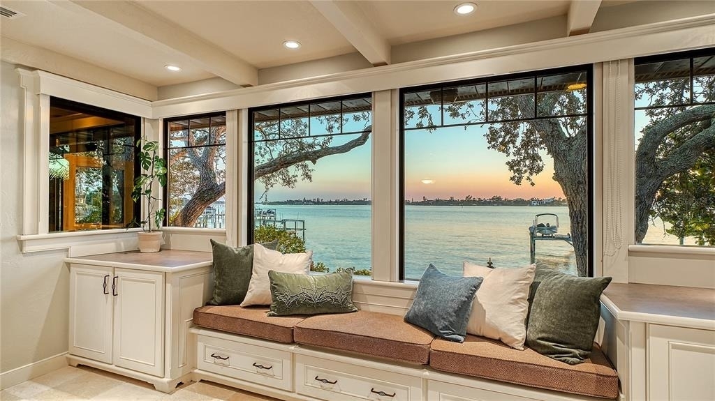 421 Waterside Lane - Photo 1