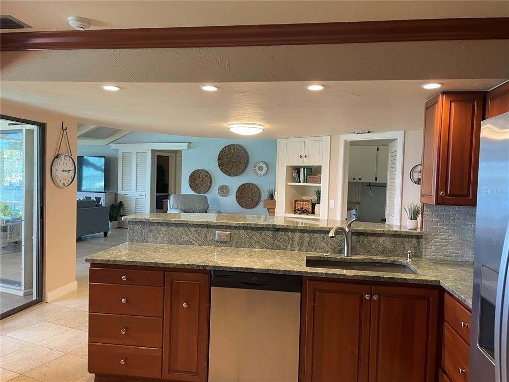 421 Waterside Lane - Photo 19