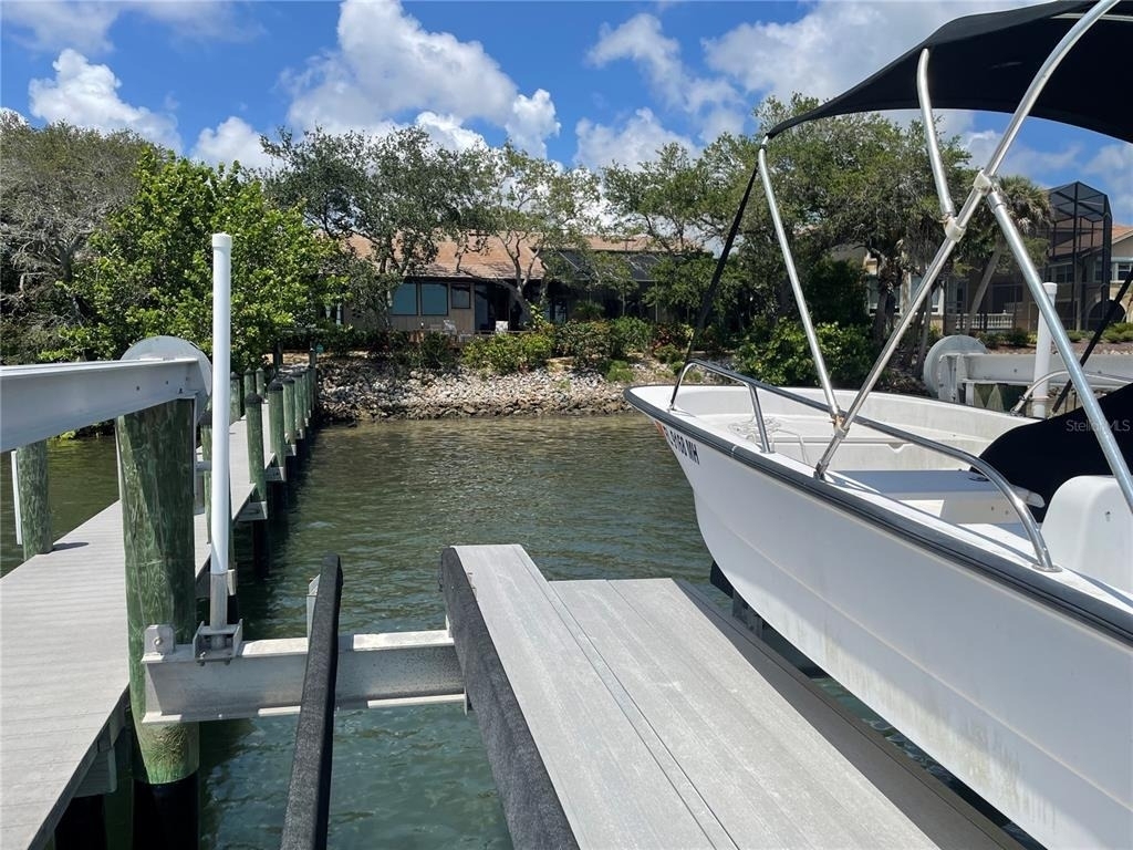 421 Waterside Lane - Photo 4