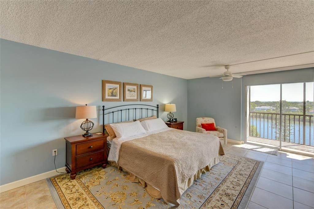 3240 Gulf Of Mexico Drive - Photo 12
