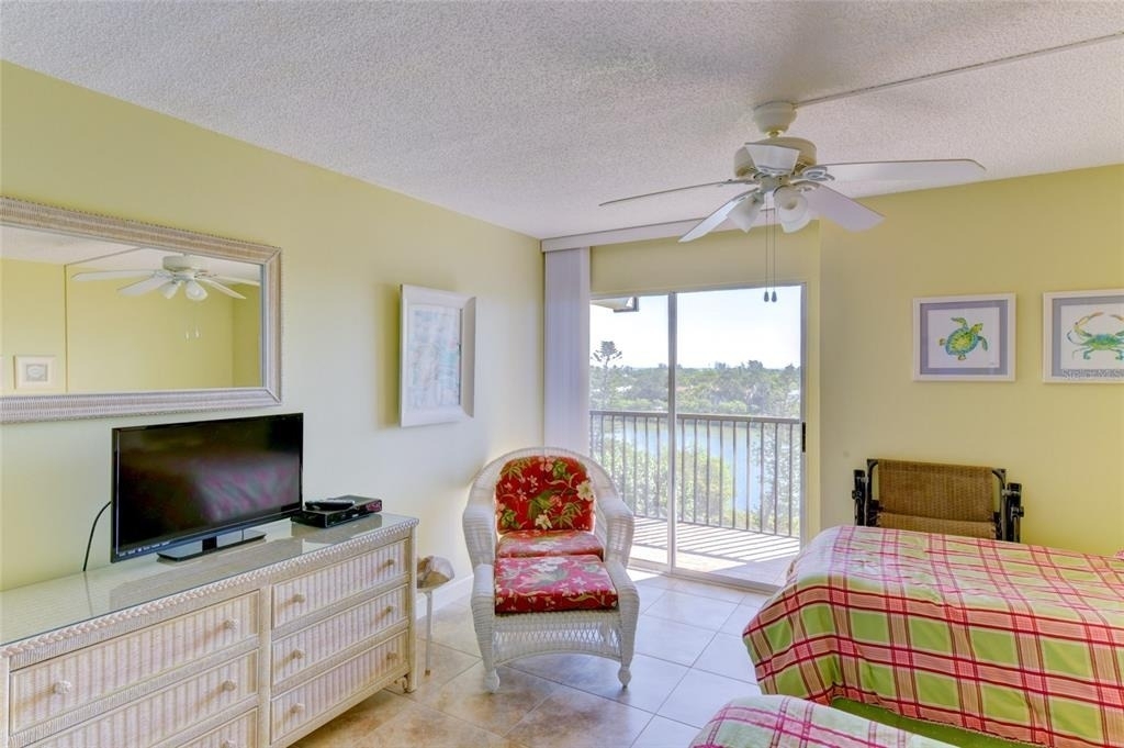 3240 Gulf Of Mexico Drive - Photo 18