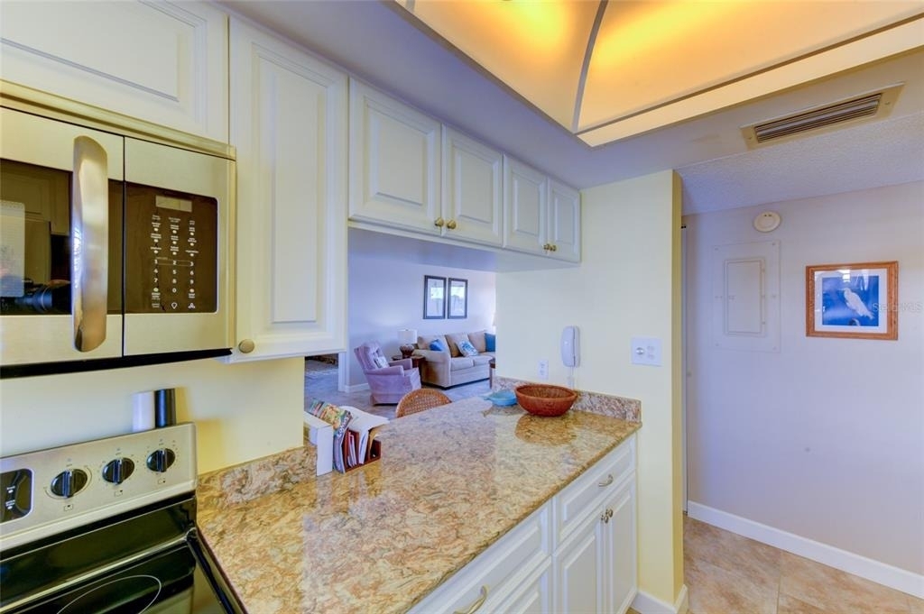 3240 Gulf Of Mexico Drive - Photo 11