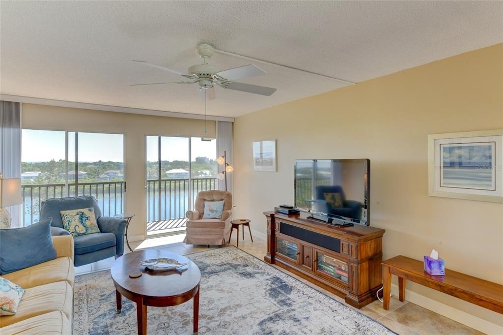 3240 Gulf Of Mexico Drive - Photo 5