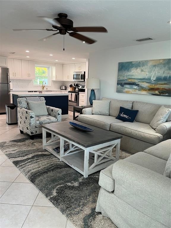 345 Avenida Leona - Photo 4