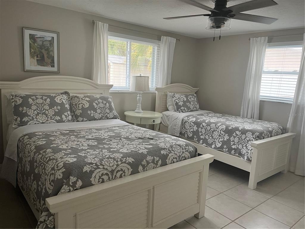 345 Avenida Leona - Photo 9