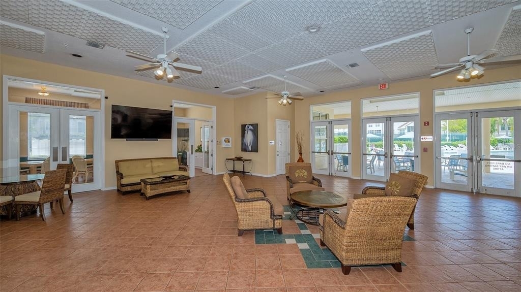 8350 Wingate Drive - Photo 45