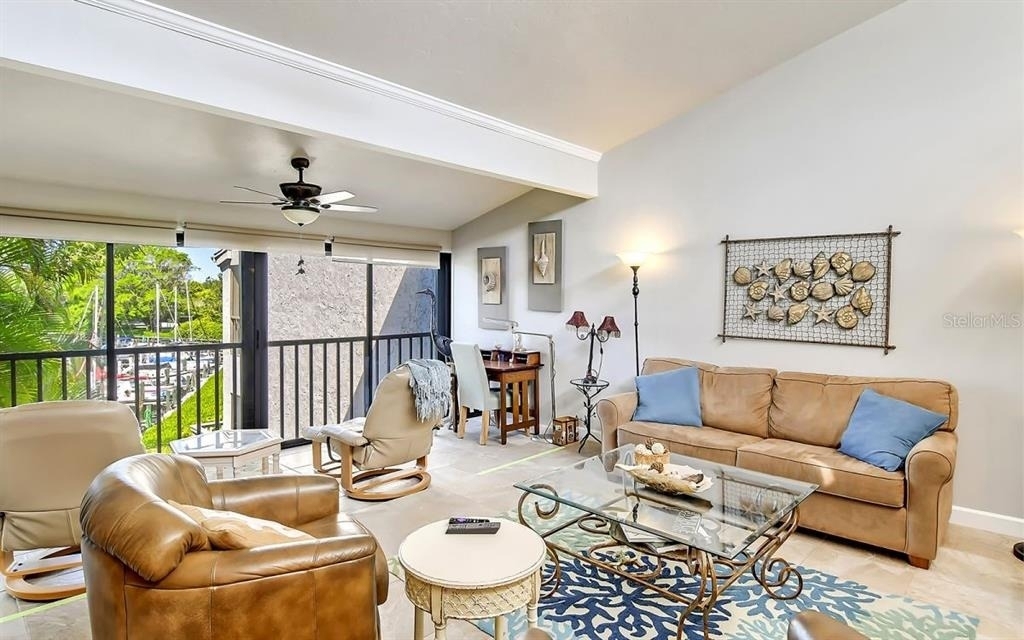 1633 Boathouse Circle - Photo 5