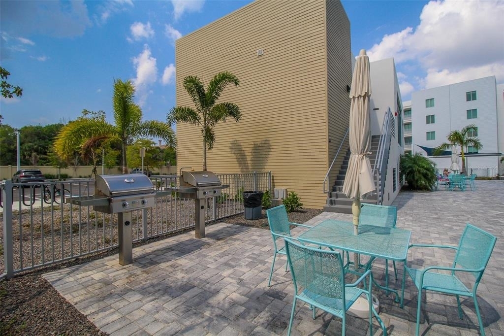 1703 N Tamiami Trail - Photo 4