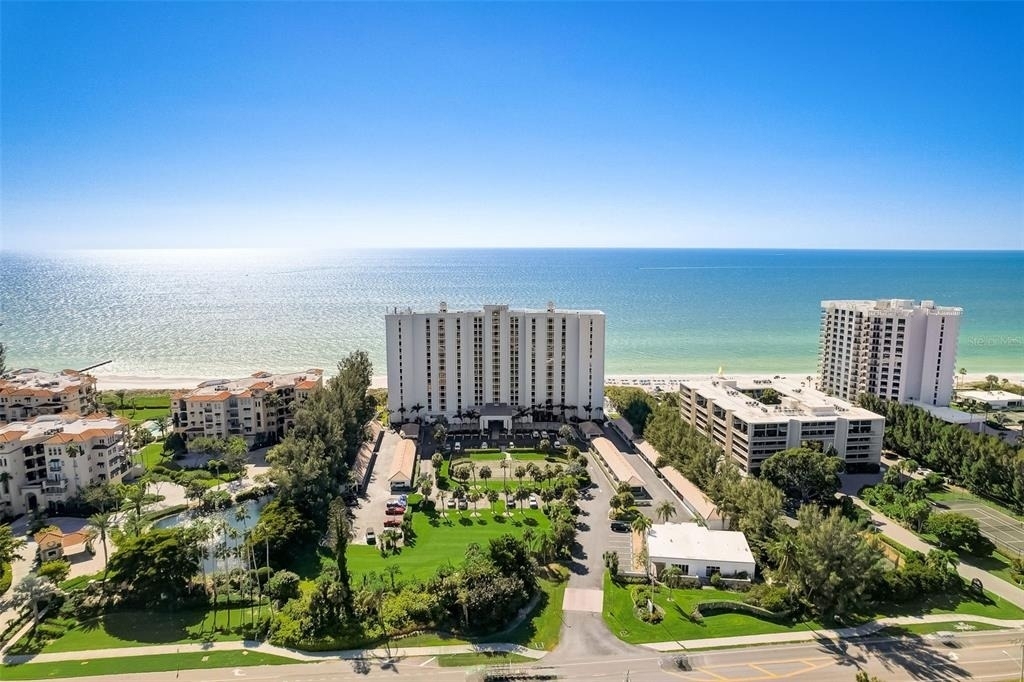 2425 Gulf Of Mexico Drive - Photo 32