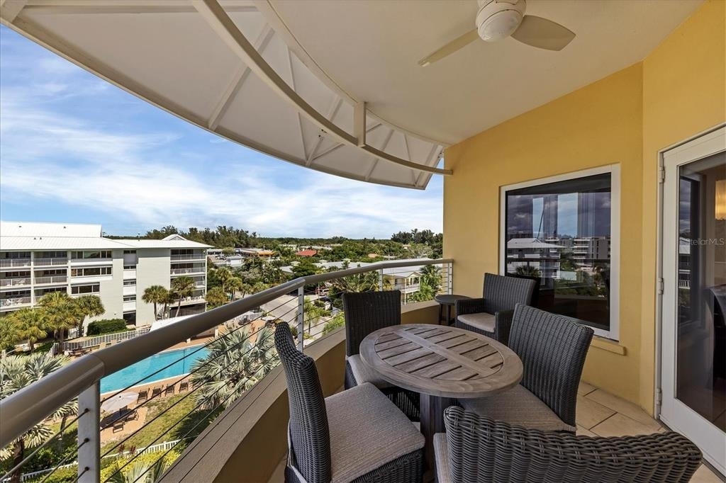 915 Seaside Drive - Photo 4