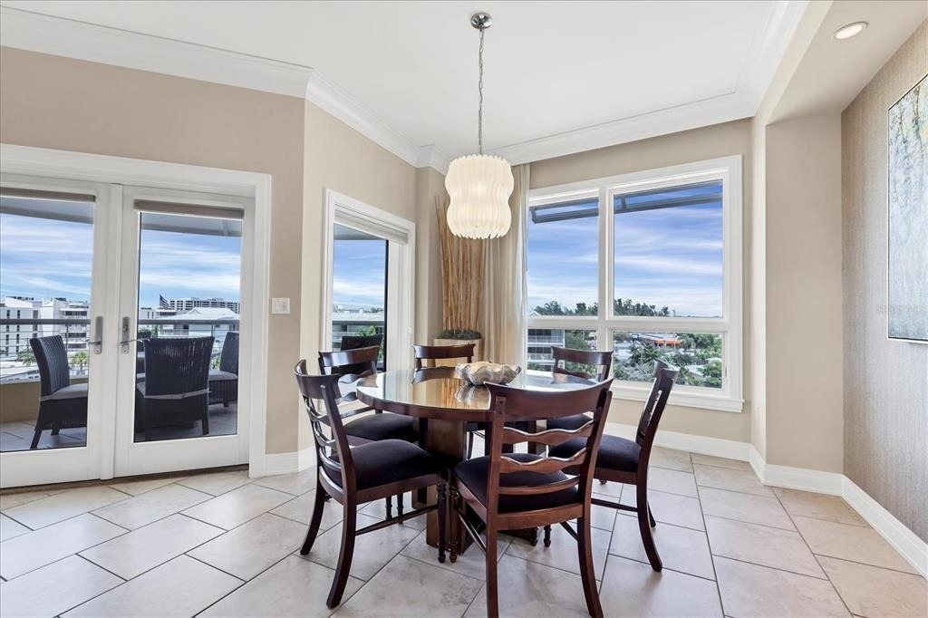915 Seaside Drive - Photo 9