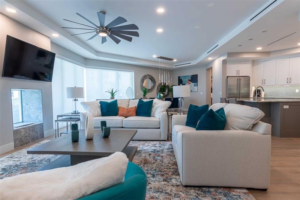 1140 Seaside Drive - Photo 2