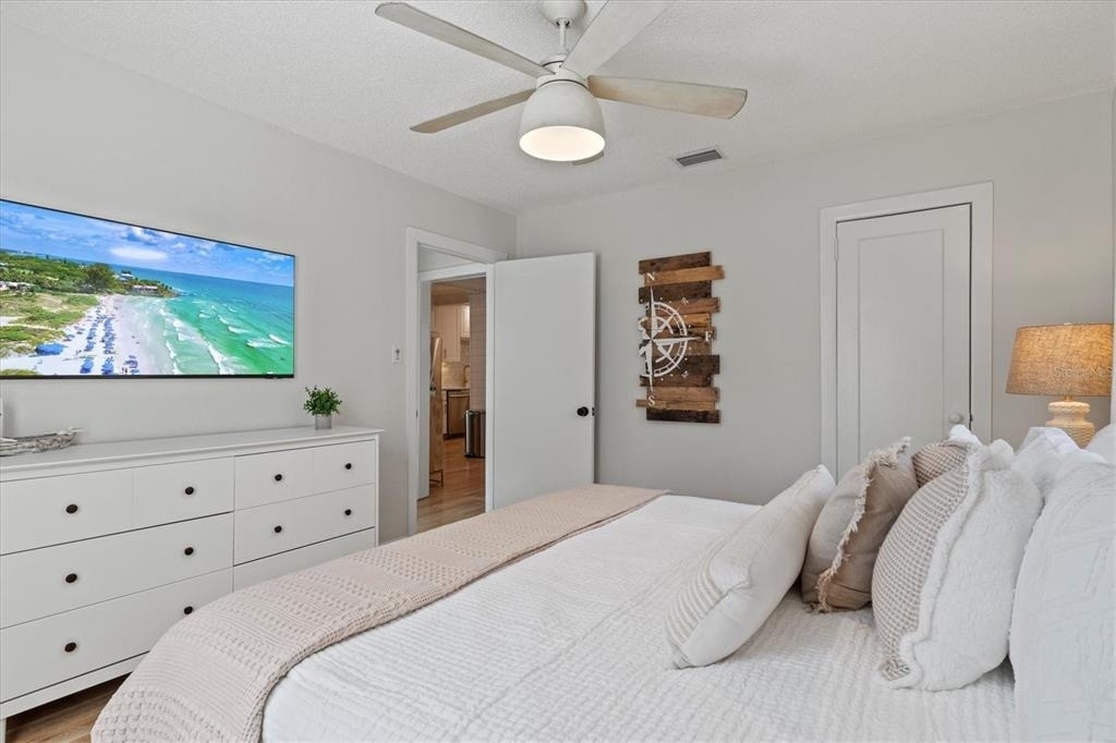 326 S Lime Avenue - Photo 26