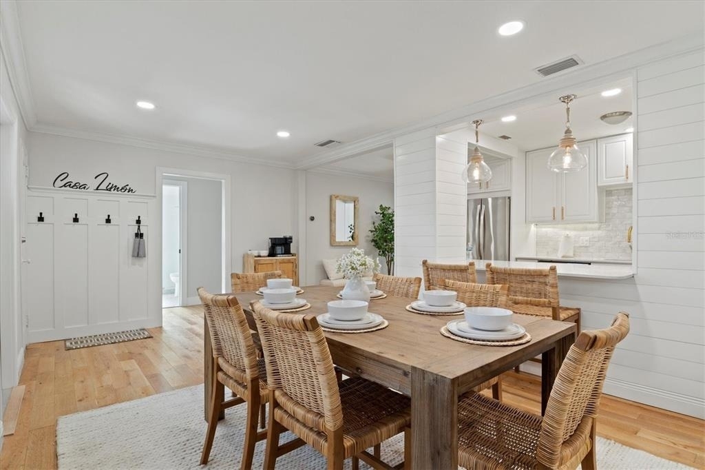 326 S Lime Avenue - Photo 3