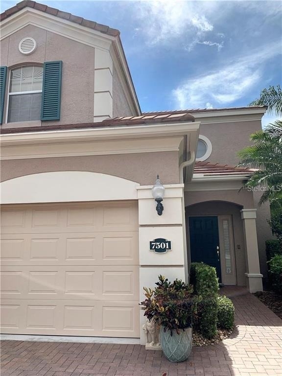 7501 Botanica Parkway - Photo 0