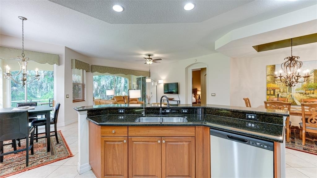 9454 Discovery Terrace - Photo 11