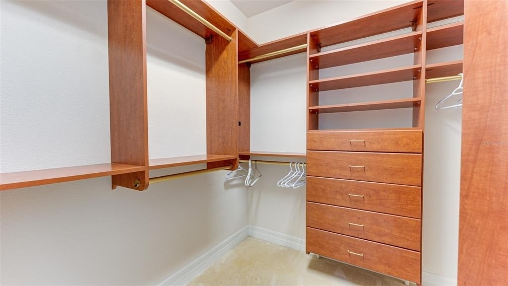 9454 Discovery Terrace - Photo 19