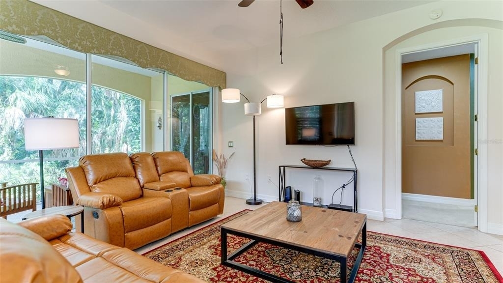 9454 Discovery Terrace - Photo 7