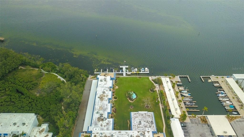 3804 Gulf Of Mexico Drive - Photo 4