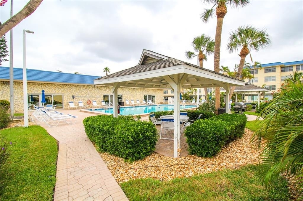 3804 Gulf Of Mexico Drive - Photo 10