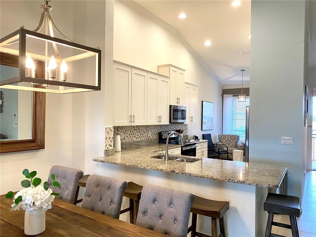 13710 Messina Loop - Photo 4