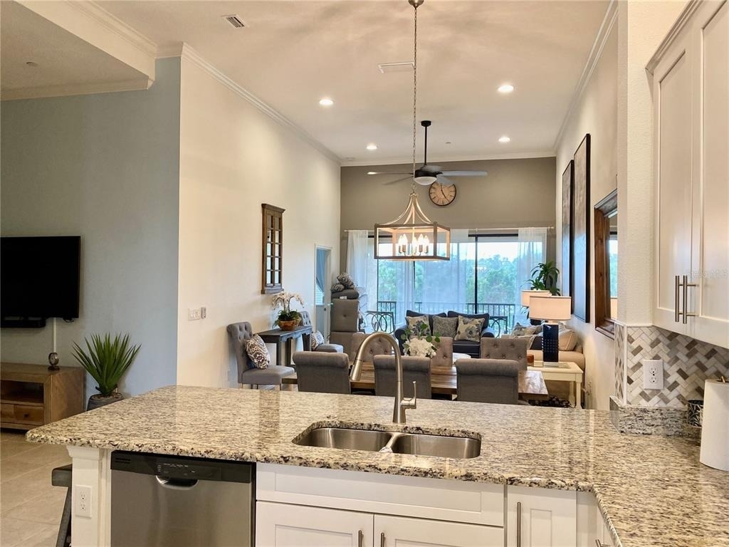13710 Messina Loop - Photo 5