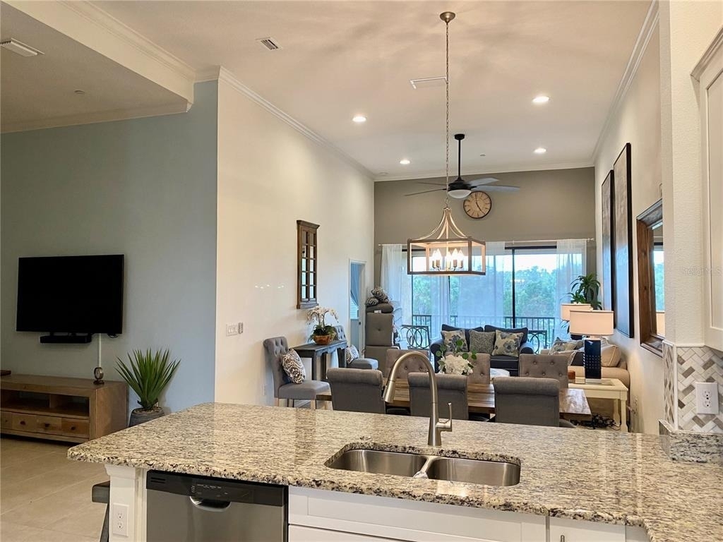 13710 Messina Loop - Photo 7