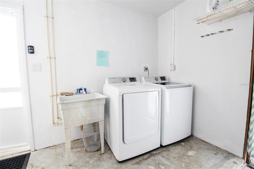 3223 Rowena Street - Photo 40