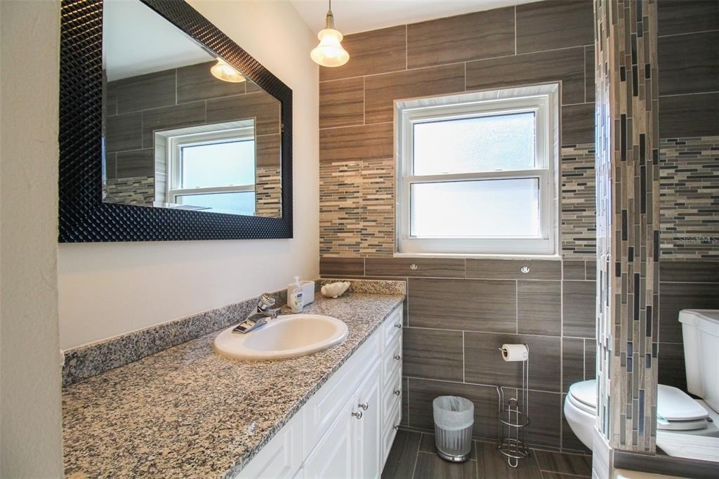 3223 Rowena Street - Photo 24