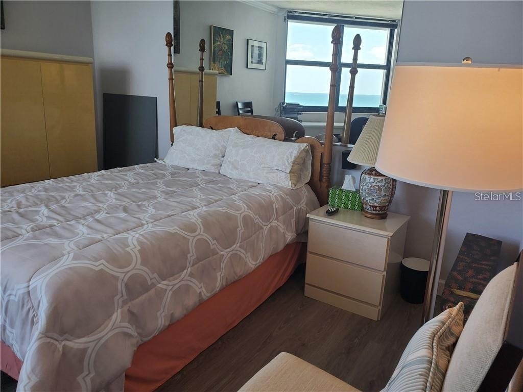 1050 Longboat Club Road - Photo 27