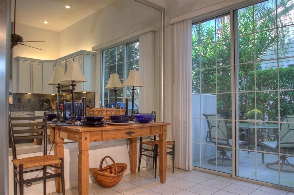 7911 Whitebridge Glen - Photo 17