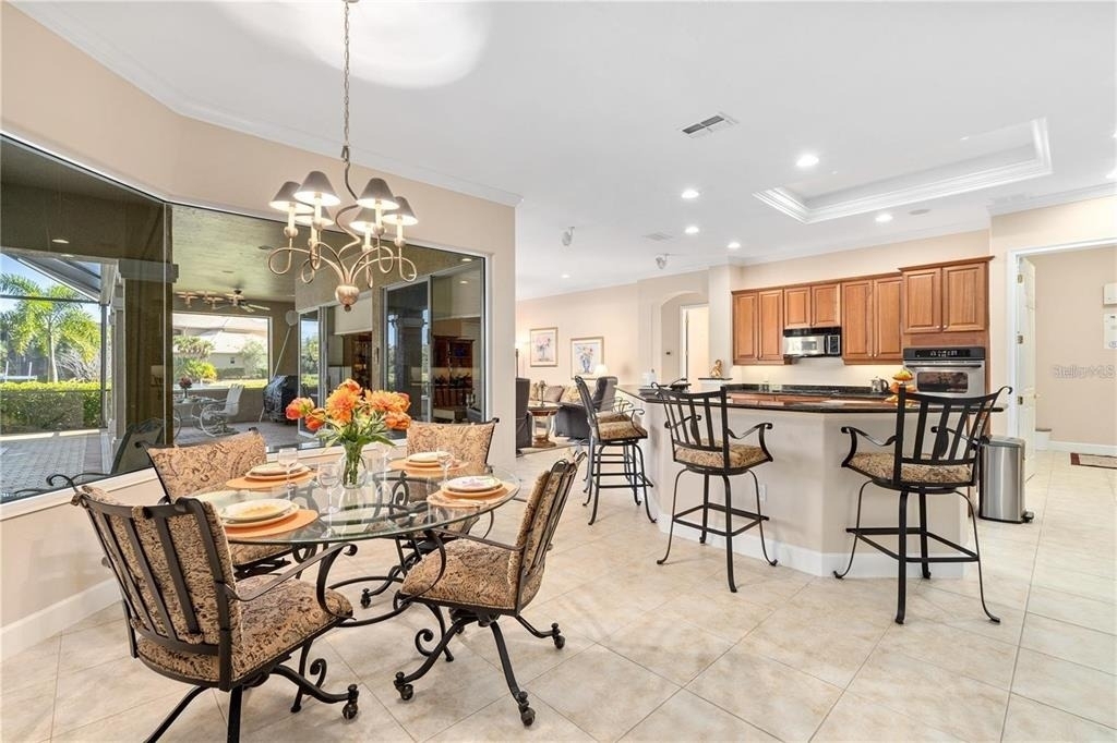 1023 Rainbow Court - Photo 10