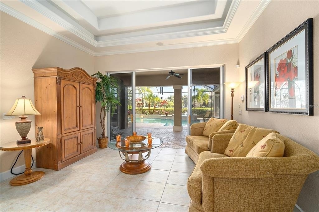 1023 Rainbow Court - Photo 8