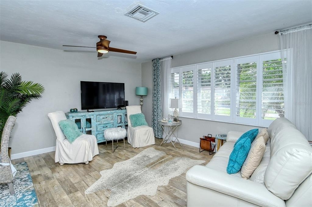 6758 S Lockwood Ridge Road - Photo 6