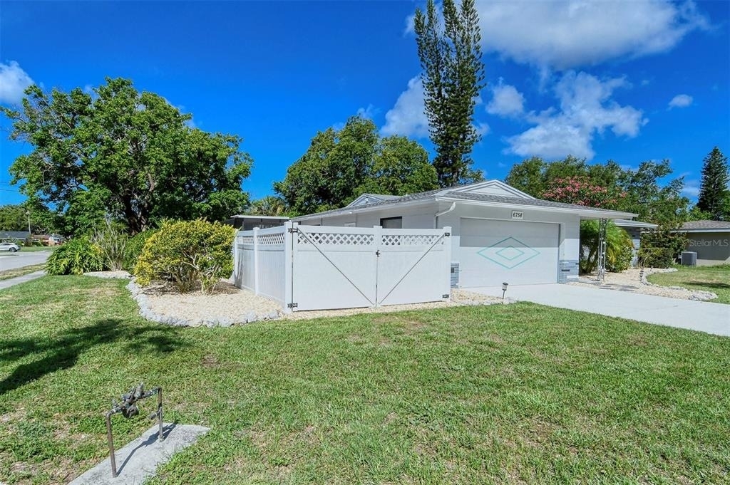 6758 S Lockwood Ridge Road - Photo 47