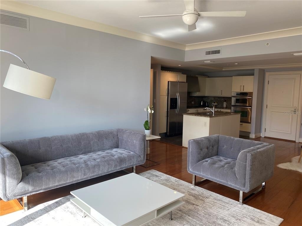 1350 Main Street - Photo 16
