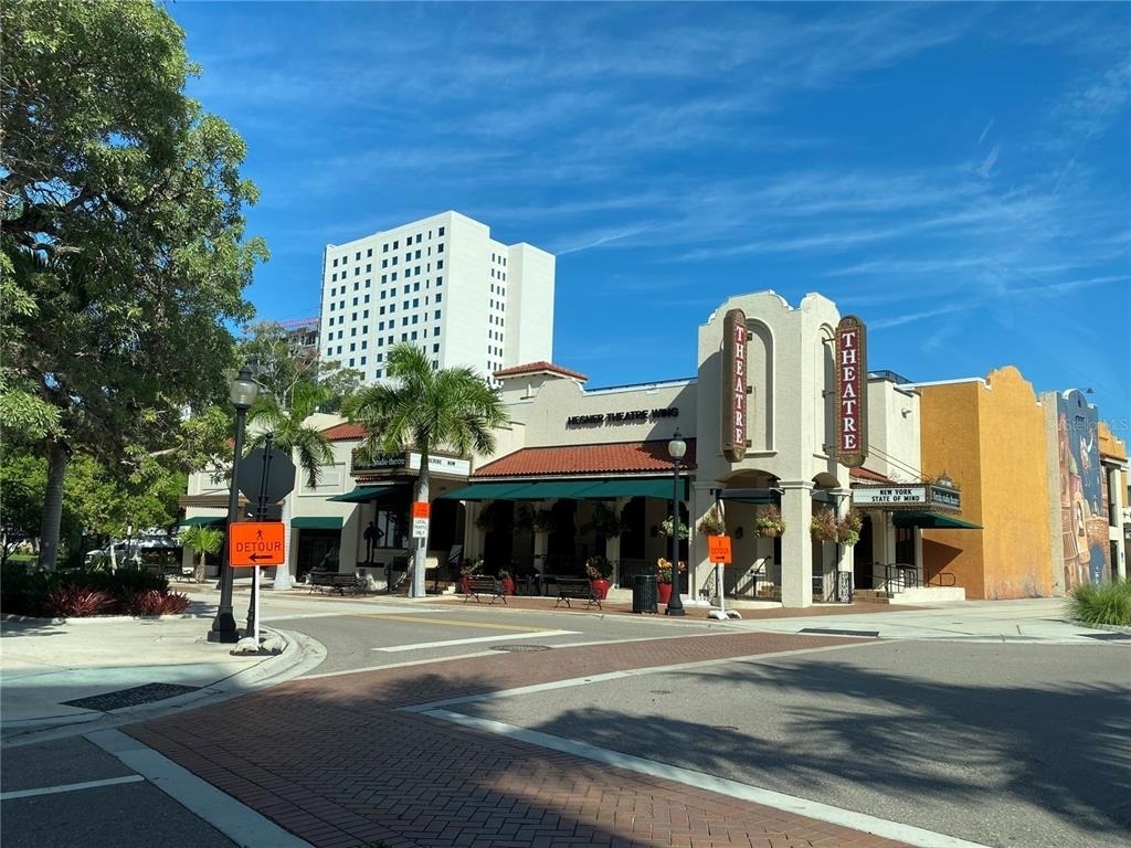 1350 Main Street - Photo 48