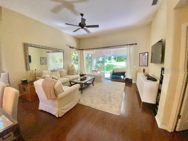 7711 Whitebridge Glen - Photo 9