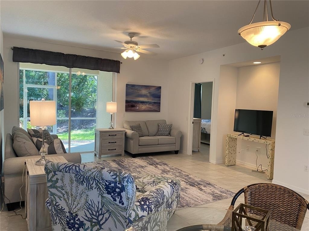 8375 Glenrose Way - Photo 5