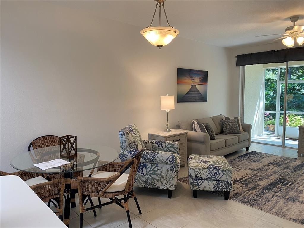 8375 Glenrose Way - Photo 6
