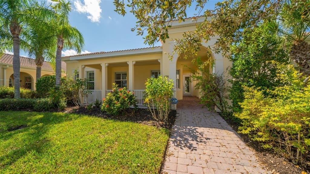 1498 Ernesto Drive - Photo 2