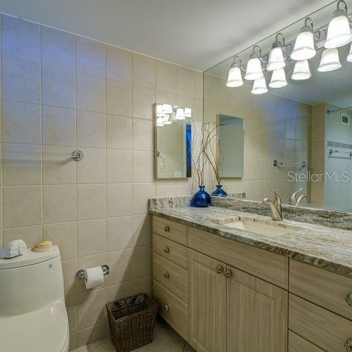 2425 Gulf Of Mexico Drive - Photo 13