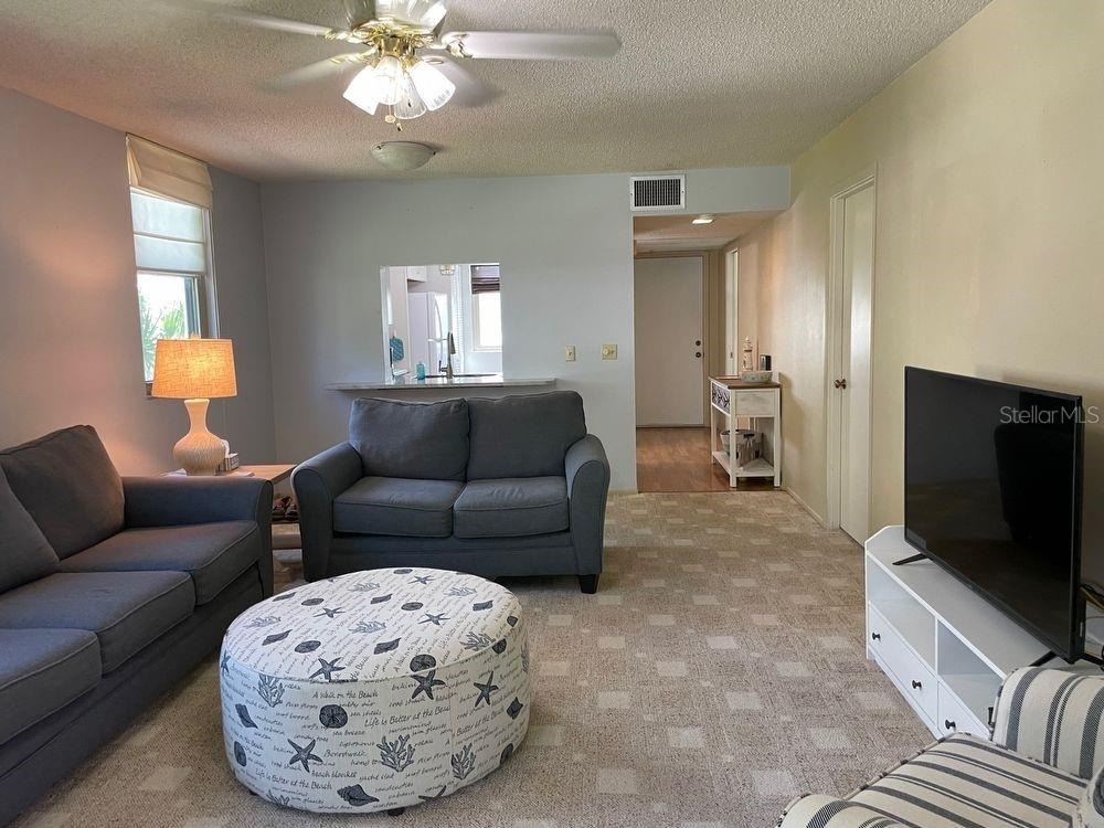 206 Lakewood Drive - Photo 6
