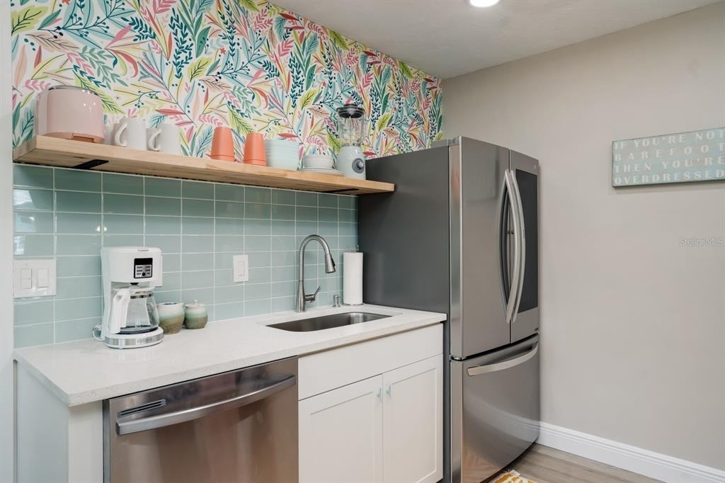 617 26th Street W - Photo 12