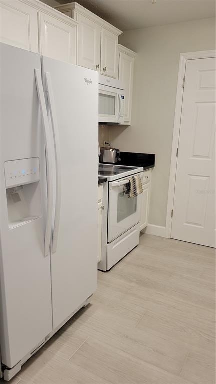 750 N Tamiami Trail - Photo 2
