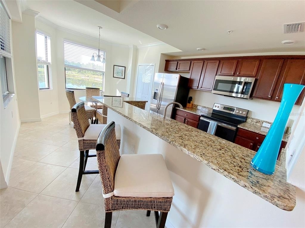 16706 Vardon Terrace - Photo 2
